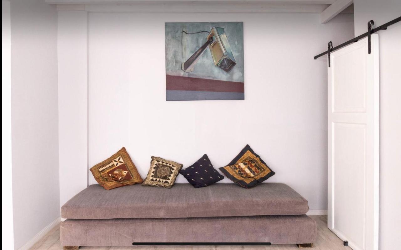 Monica'S Apartments 캐닝 외부 사진