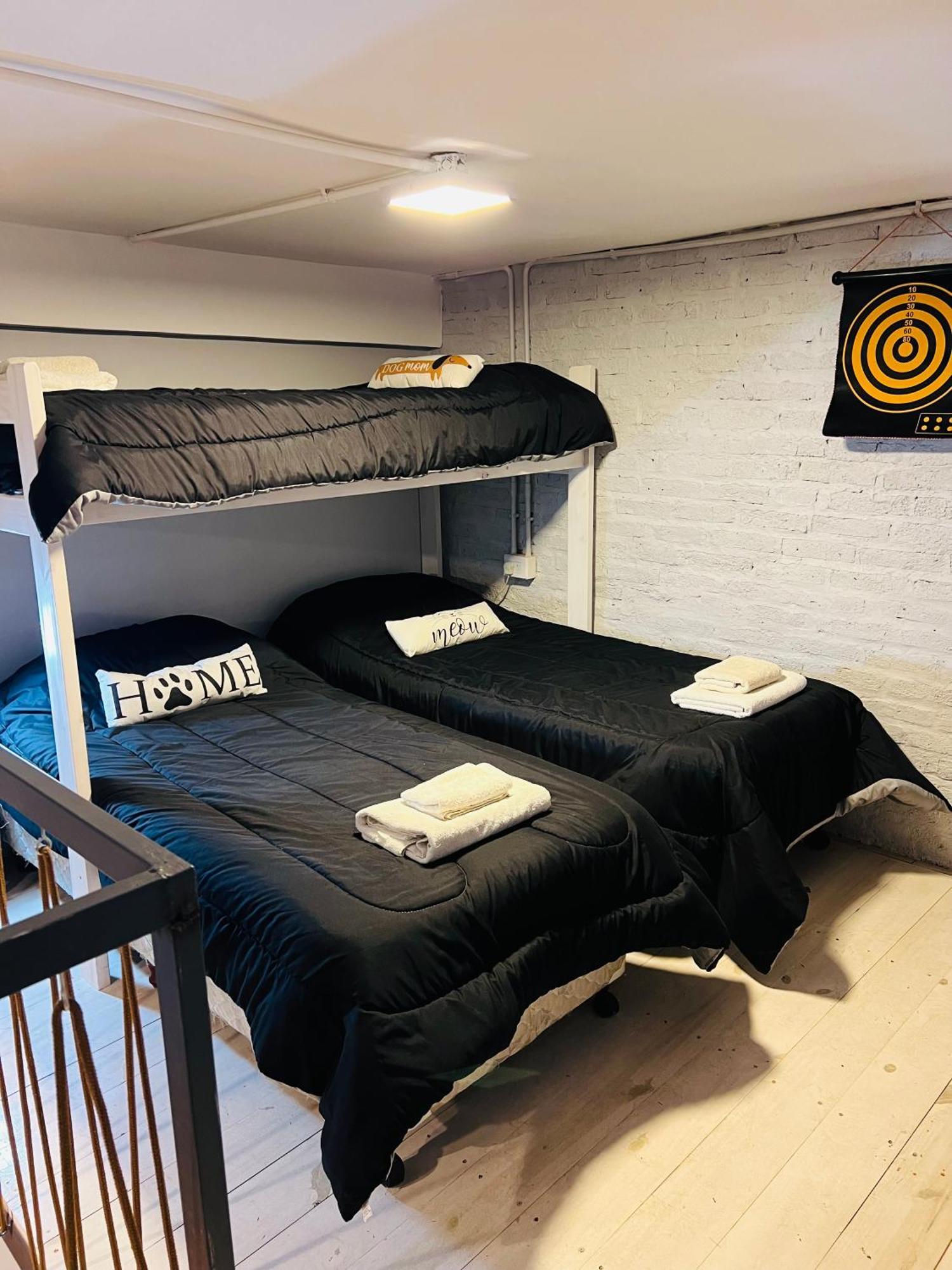 Monica'S Apartments 캐닝 외부 사진